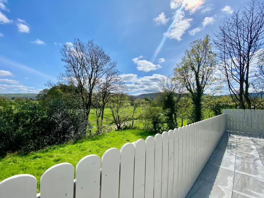 Mill Farm Retreat Villa Gortin ภายนอก รูปภาพ