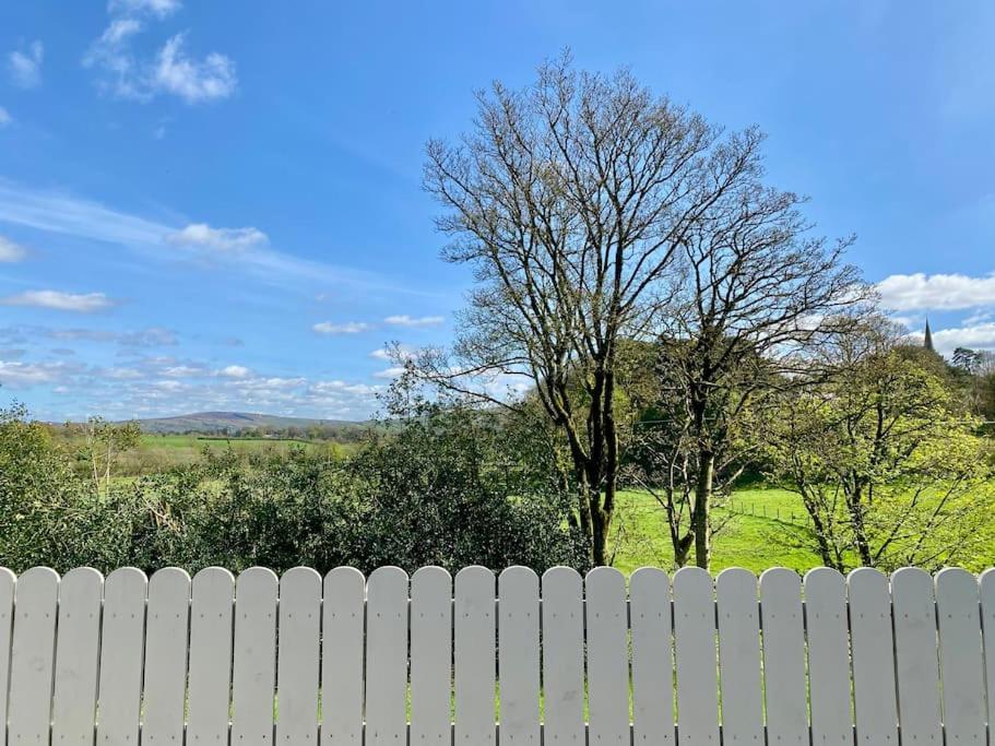Mill Farm Retreat Villa Gortin ภายนอก รูปภาพ